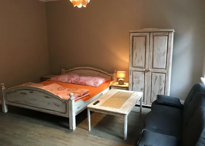 Apartment Kawalerka Fredry 3/12 *